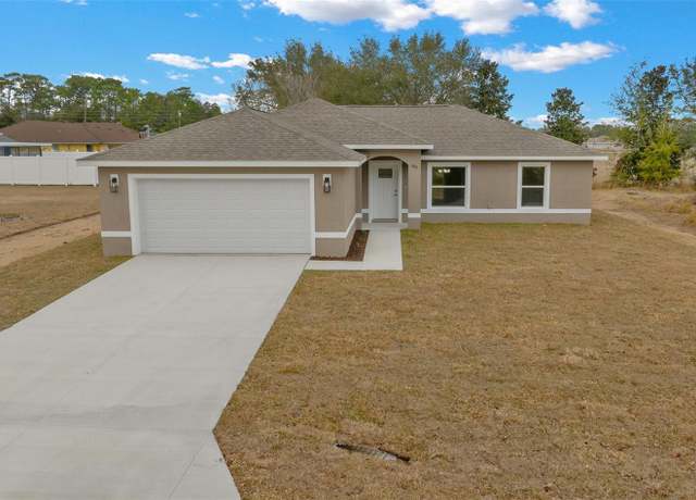 Property at 7 Walnut Pl, Ocala, FL 34480, 3 beds, 2 baths