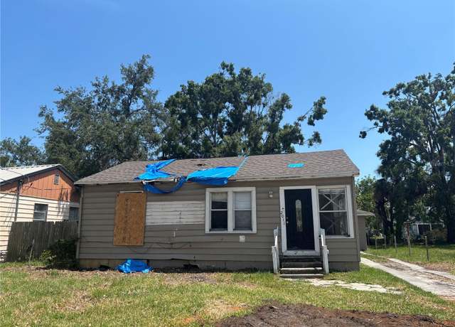 Property at 2011 Oakwood Ave, Tampa, FL 33605, 2 beds, 1 bath