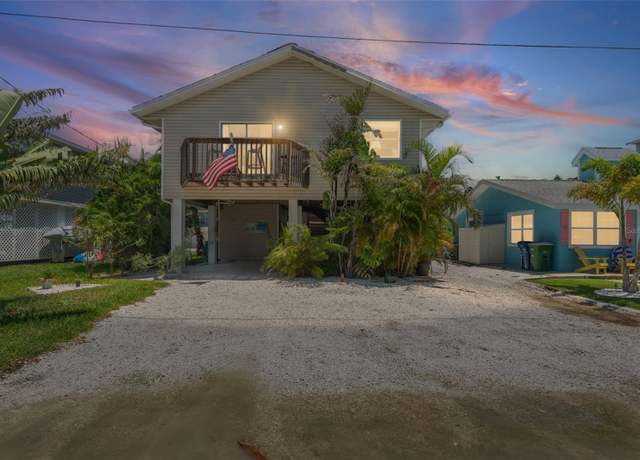 Property at 2517 Avenue C, Bradenton Beach, FL 34217, 4 beds, 4 baths