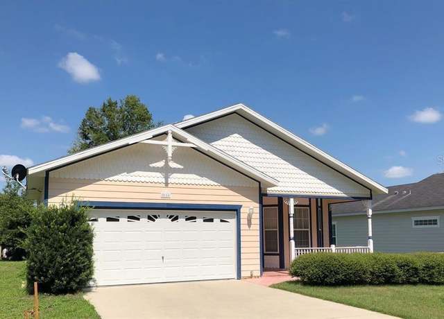 Property at 2116 NE 40th Ter, Ocala, FL 34470, 3 beds, 2 baths