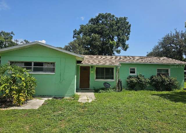 Property at 36421 Lanson Ave, Dade City, FL 33525, 3 beds, 2 baths