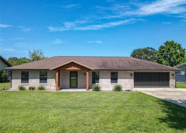 Property at 4820 Cypress Dr, Lake Wales, FL 33898, 2 beds, 2 baths