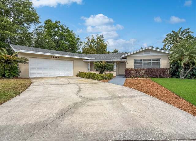 Property at 1209 Stevens Ave, Orlando, FL 32806, 3 beds, 2 baths