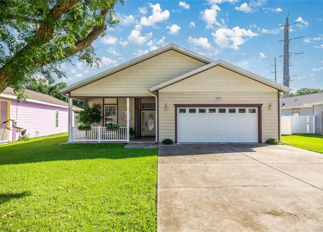 Property at 4021 NE 23rd Pl, Ocala, FL 34470, 3 beds, 2 baths