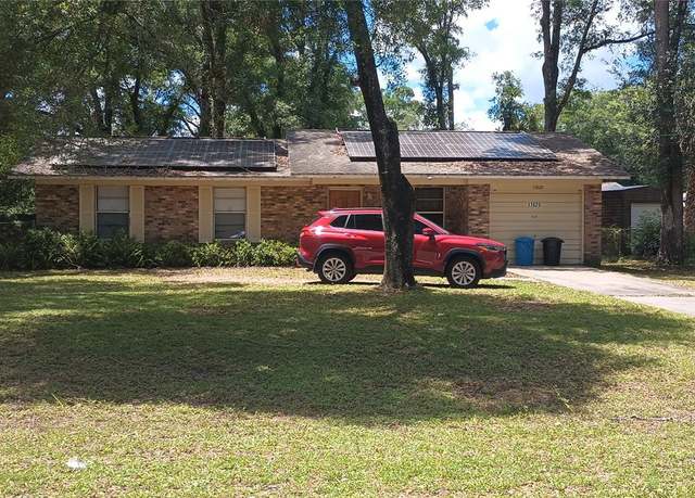 Property at 11820 N Par Ter, Dunnellon, FL 34434, 3 beds, 1.5 baths