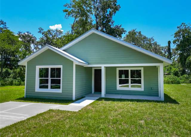 Property at 891 CR 482c, Lake Panasoffkee, FL 33538, 3 beds, 2 baths