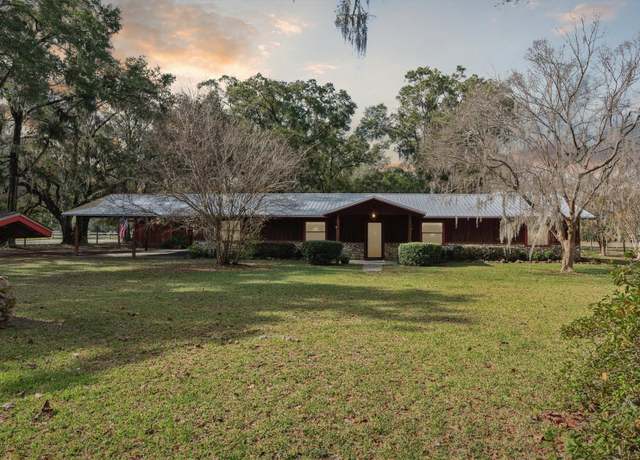 Property at 5550 NE 157th Ter, Williston, FL 32696, 3 beds, 2 baths