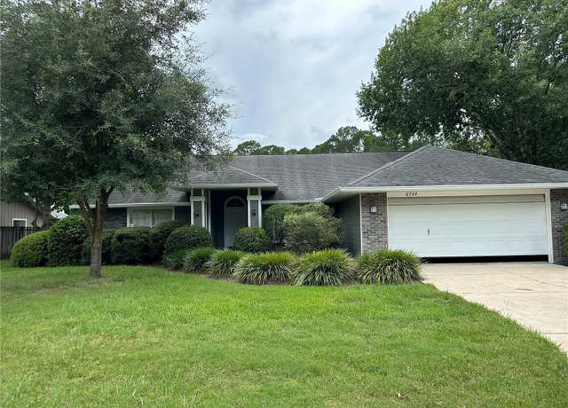 Property at 6724 NW 34th Dr, Gainesville, FL 32653, 4 beds, 2 baths