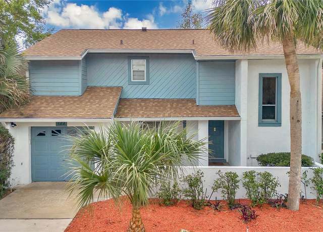 Property at 122 Spreading Oak Ct, Sanford, FL 32773, 3 beds, 2.5 baths