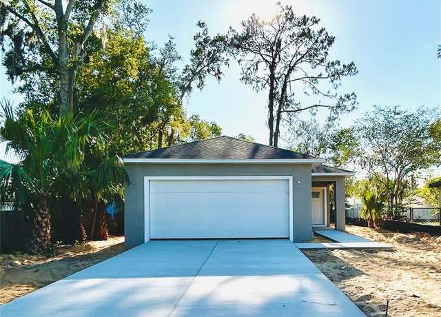 Property at 563 Winogene Ave, Umatilla, FL 32784, 3 beds, 2 baths