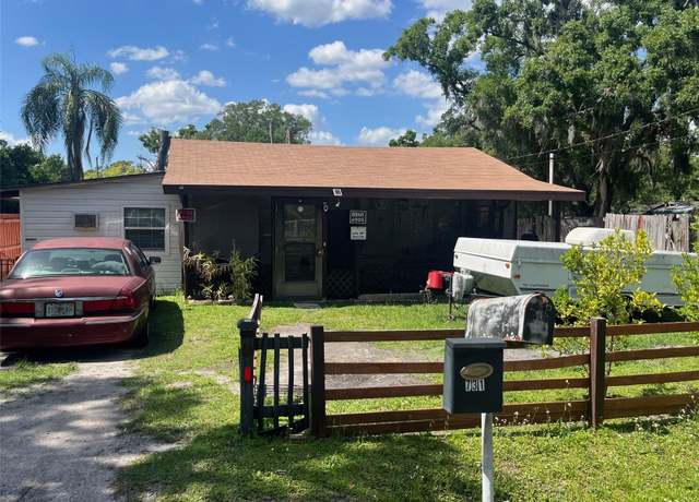 Property at 731 Trenton Rd, Lakeland, FL 33815, 3 beds, 1 bath