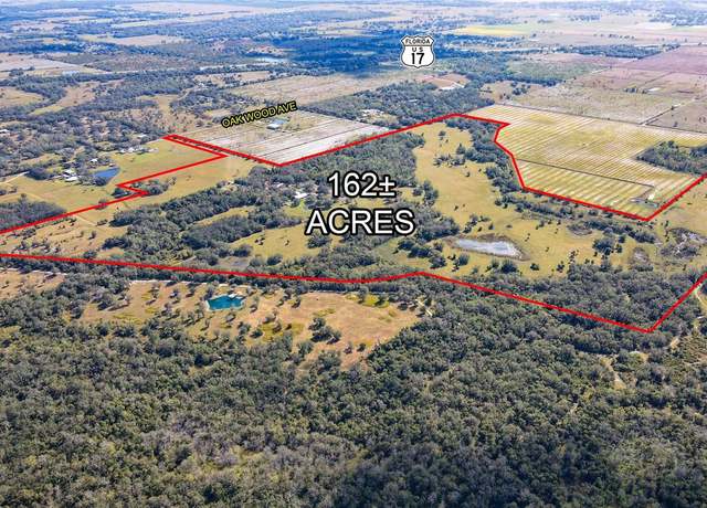 Property at 5009 SW Oakwood Ave, Arcadia, FL 34269, 4 beds, 2.5 baths