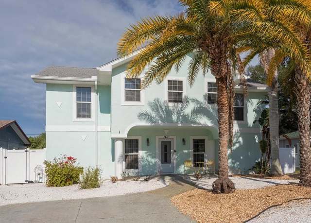 Property at 1411 Gray St S, Gulfport, FL 33707, 5 beds, 4.5 baths
