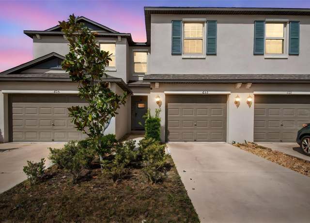 Property at 633 Royal Empress Dr, Ruskin, FL 33570, 3 beds, 2.5 baths