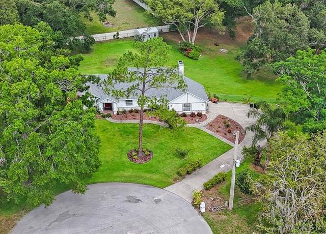 Property at 5933 Carina Trce, Wesley Chapel, FL 33545, 4 beds, 2 baths