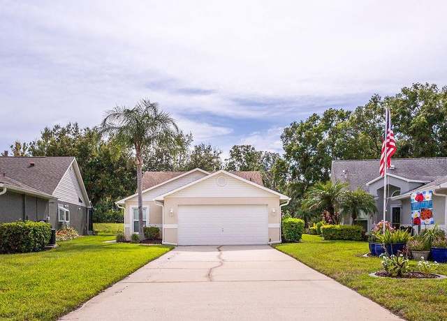 Property at 6431 Gentle Ben Cir, Wesley Chapel, FL 33544, 3 beds, 2 baths