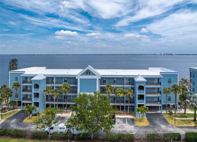 Property at 1750 Jamaica Way #312, Punta Gorda, FL 33950, 3 beds, 2 baths