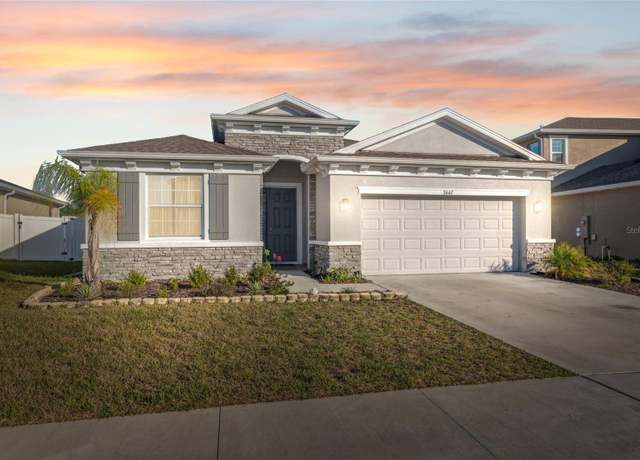 Property at 3667 Autumn Amber Dr, Spring Hill, FL 34609, 4 beds, 2.5 baths