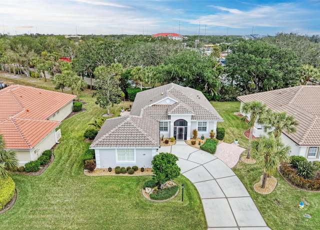 Property at 120 Grand Oak Cir, Venice, FL 34292, 3 beds, 2 baths