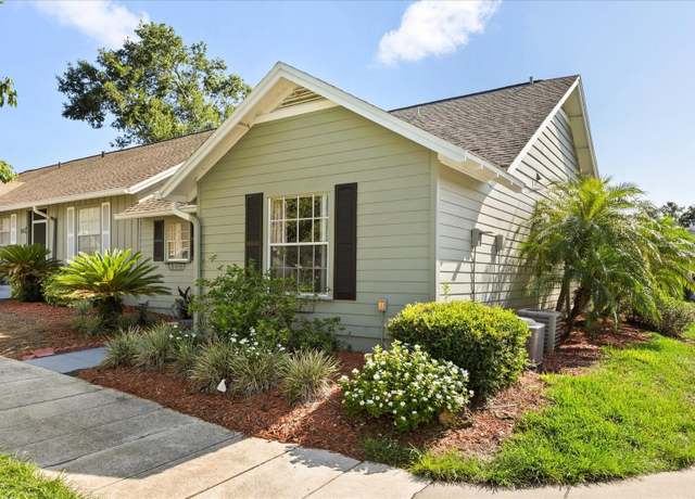 Property at 1126 Villa Ln #91, Apopka, FL 32712, 2 beds, 2 baths