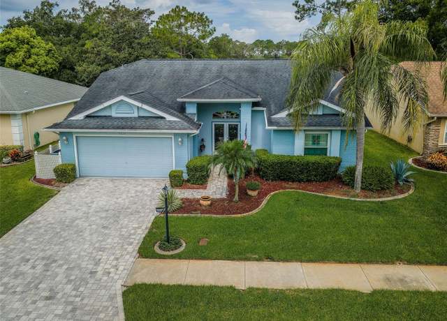 Property at 9727 Oakwood Hills Ct, New Port Richey, FL 34655, 2 beds, 2 baths