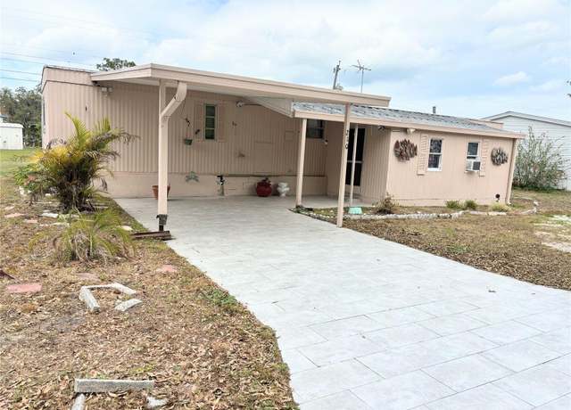 Property at 210 Janet Ln, Lakeland, FL 33809, 2 beds, 1.5 baths