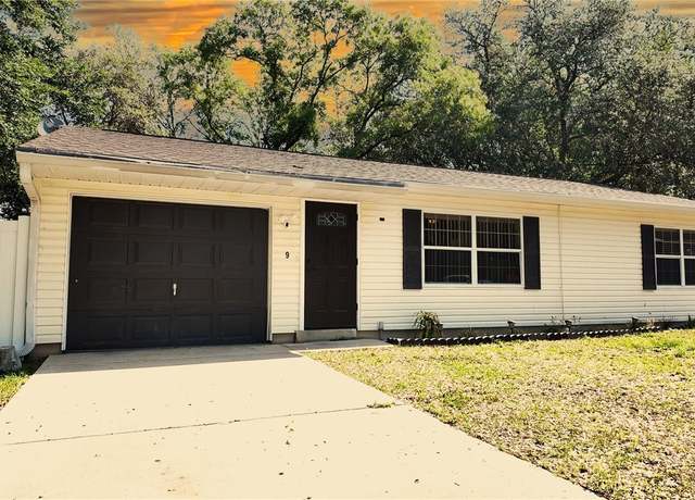 Property at 9 Pine Radial Ct, Ocala, FL 34472, 2 beds, 2 baths