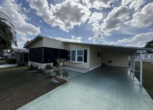 Property at 38742 Vulcan Cir, Zephyrhills, FL 33542, 2 beds, 2 baths