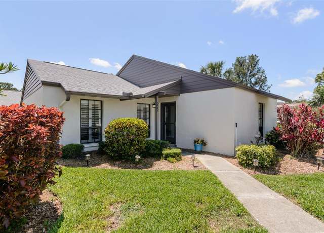 Property at 322 Windrush Loop #22, Tarpon Springs, FL 34689, 2 beds, 2 baths