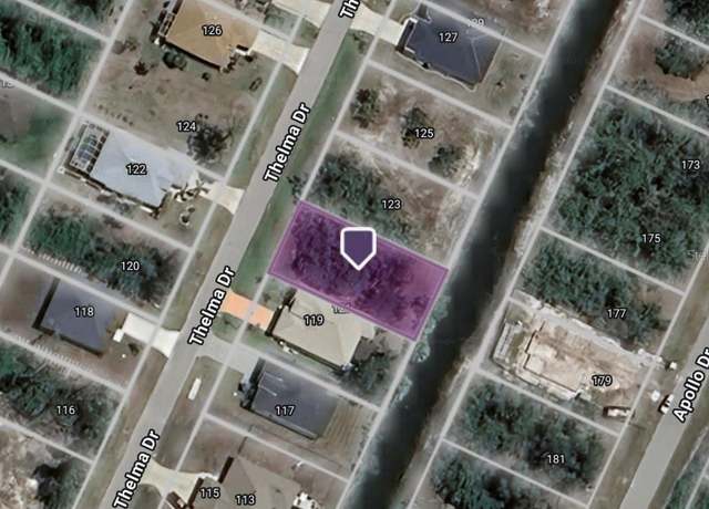 Property at 121 Thelma Dr, Rotonda West, FL 33947