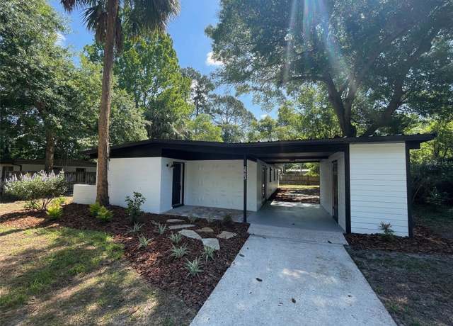 Property at 2903 NE 10th Dr, Gainesville, FL 32609, 3 beds, 2 baths