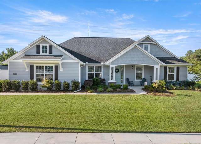 Property at 4020 SE 23rd St, Ocala, FL 34471, 3 beds, 2.5 baths
