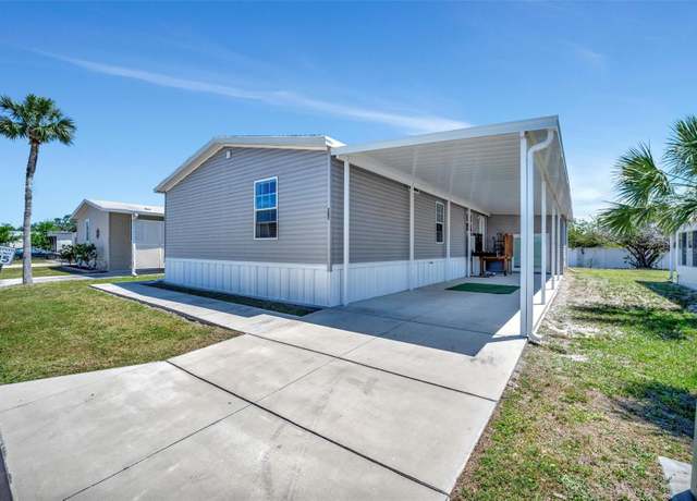 Property at 262 S Port Royal Ln, Apollo Beach, FL 33572, 3 beds, 2 baths