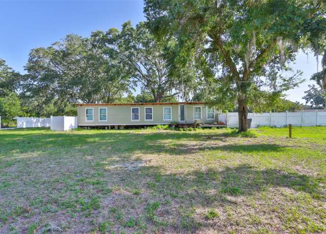 Property at 5410 Thonotosassa Rd, Plant City, FL 33565, 3 beds, 2 baths