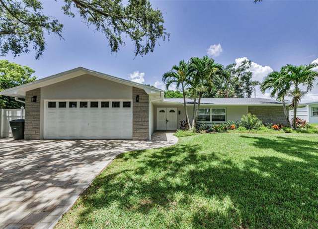 Property at 1180 Nelson St, Dunedin, FL 34698, 4 beds, 3 baths