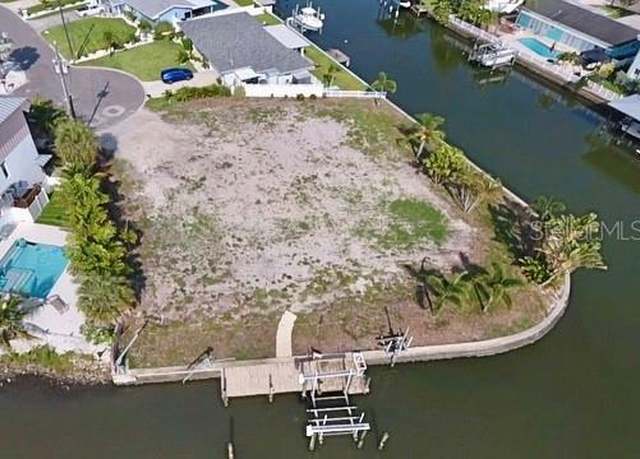 Property at 1796 Brookside Blvd, Largo, FL 33770