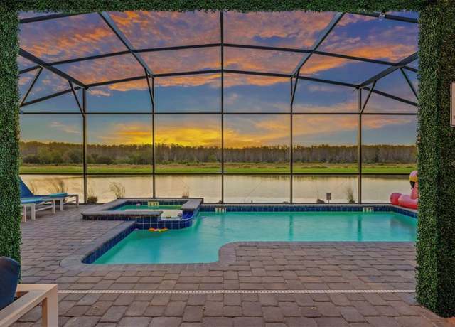 Property at 4161 Paragraph Dr, Kissimmee, FL 34746, 8 beds, 5 baths