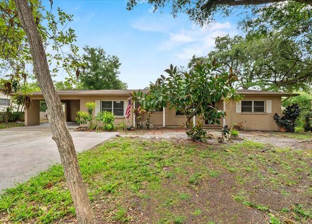Property at 1810 Roanoke Ave, Lakeland, FL 33803, 3 beds, 3 baths