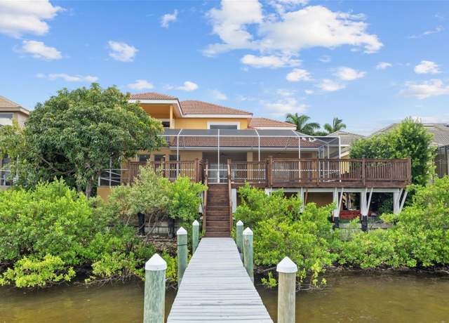 Property at 1233 Acappella Ln, Apollo Beach, FL 33572, 4 beds, 3.5 baths
