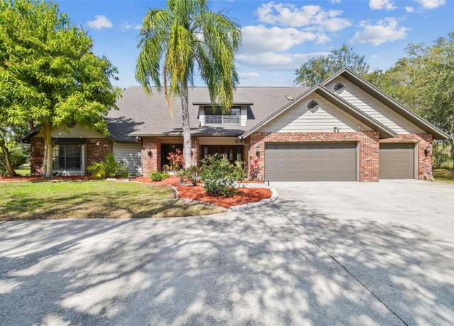 Property at 1902 Sweet Bay Ct, Plant City, FL 33566, 5 beds, 4.5 baths