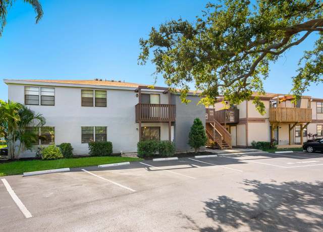 Property at 5026 Water Oak Dr #119, Bradenton, FL 34207, 3 beds, 2 baths