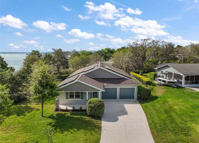 Property at 137 E Palmetto Ave, Howey In The Hills, FL 34737, 3 beds, 2 baths