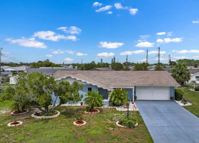 Property at 1205 Desert Hills Dr, Sun City Center, FL 33573, 2 beds, 2 baths
