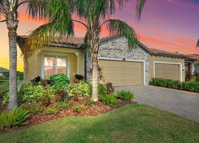 Property at 2520 Avolet Ct, Bradenton, FL 34211, 2 beds, 2 baths