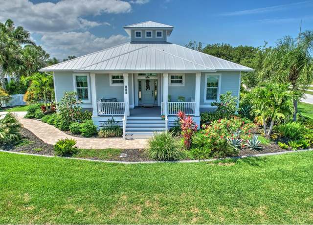Property at 329 W Grace St, Punta Gorda, FL 33950, 3 beds, 2.5 baths