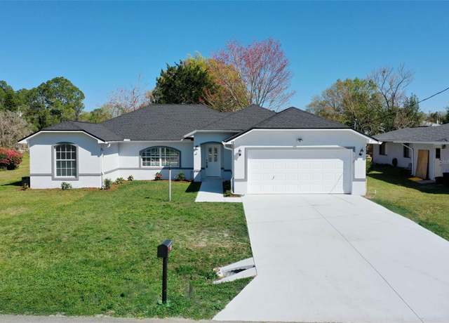 Property at 12 Patuxent Pl, Palm Coast, FL 32164, 3 beds, 2 baths