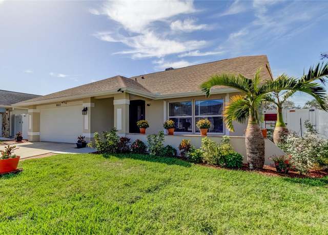 Property at 8622 Thimbleberry Ln, Tampa, FL 33635, 3 beds, 2 baths