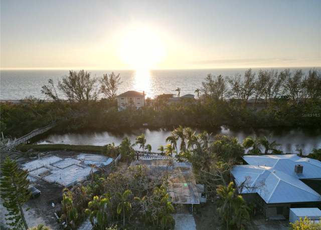 Property at 8534 Heron Lagoon Cir, Sarasota, FL 34242