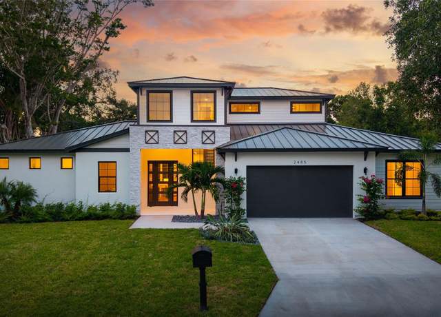 Property at 2485 S Milmar Dr, Sarasota, FL 34237, 4 beds, 3.5 baths