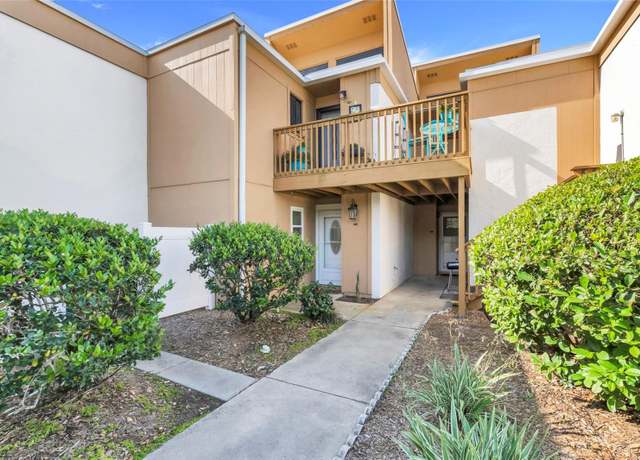 Property at 1051 S Highland St Unit 4B, Mount Dora, FL 32757, 2 beds, 2 baths